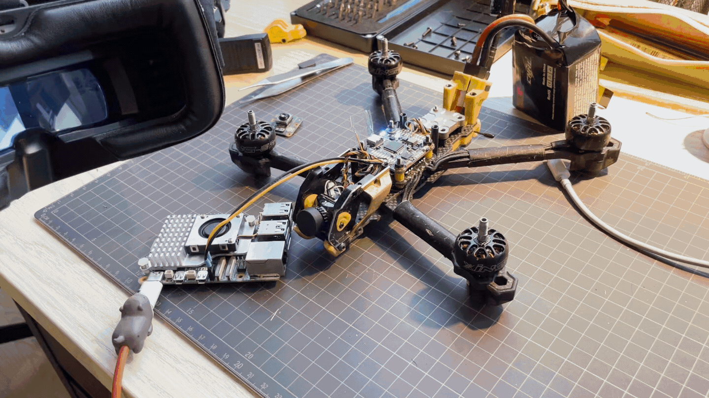 (Raspberry Pi Desktop in FPV goggles)